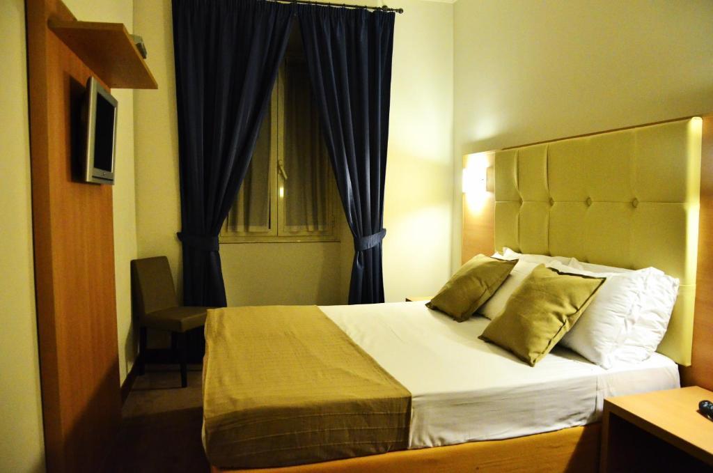 Residenza Cola Di Rienzo - Suite In Roma Habitación foto